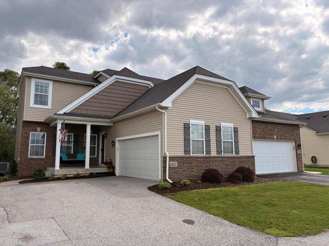 Townhouse for sale in Crown Point, Indiana