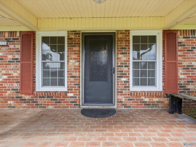 House for sale in Elkmont, Alabama