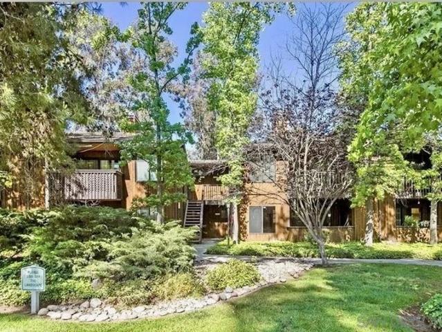 Condo for sale in Alpine, California
