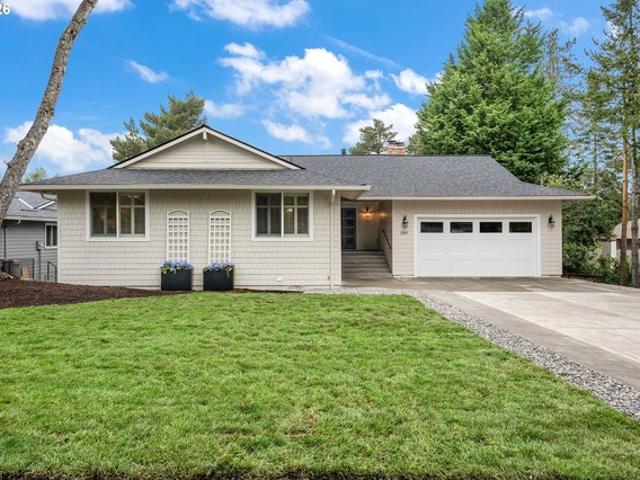 House for sale in Oregonia