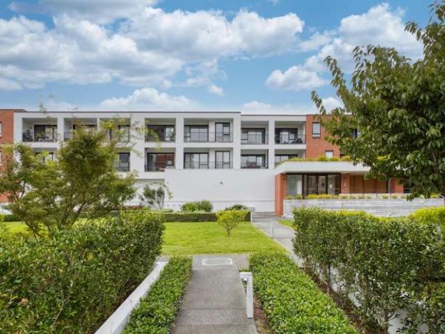 Apartment for sale in Paremoremo