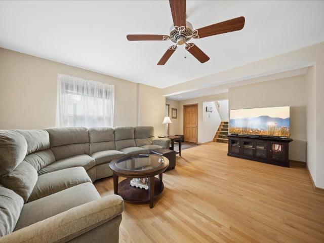 House for sale in Des Plaines, Illinois