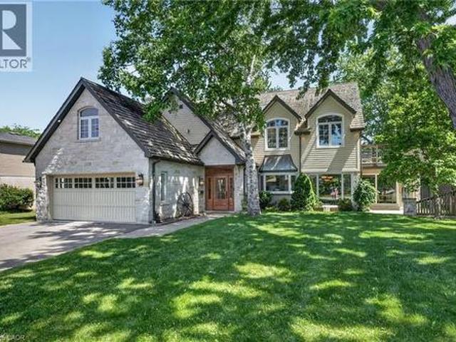 House for sale in Mississauga, Ontario