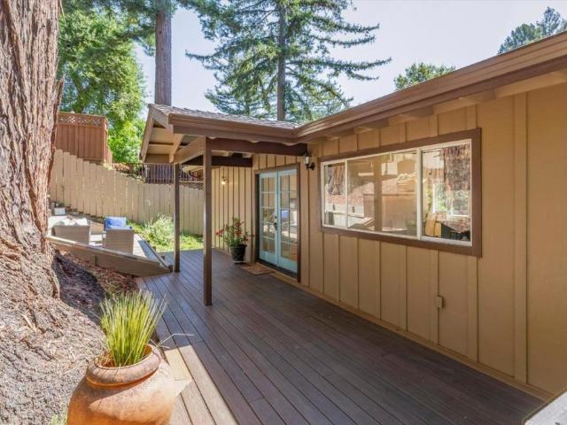House for sale in Redwood Estates, California