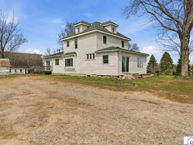 House for sale in Lake Crystal, Minnesota