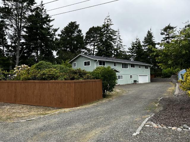 House for sale in Oregonia