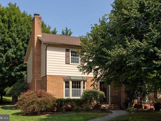 Townhouse for sale in Virginia