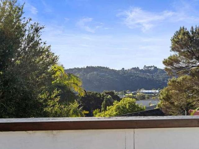 House for sale in Wairau Valley, Oroua County