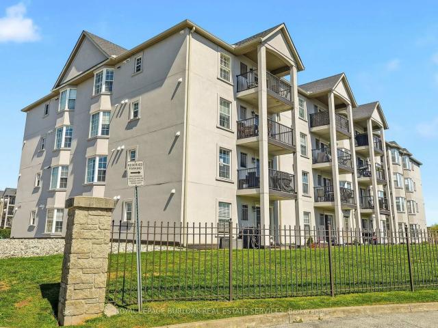 Condo for rent in Burlington, Ontario
