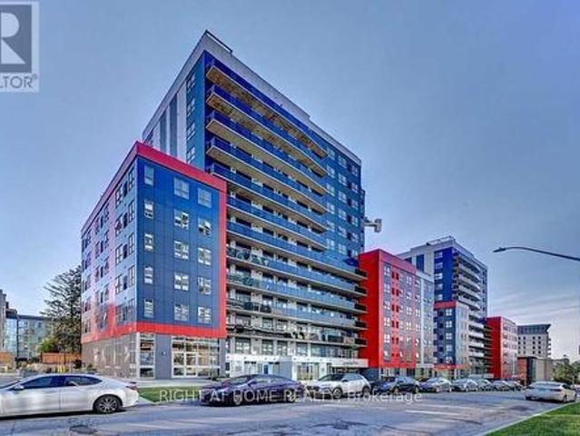 Condo for sale in Waterloo, Ontario