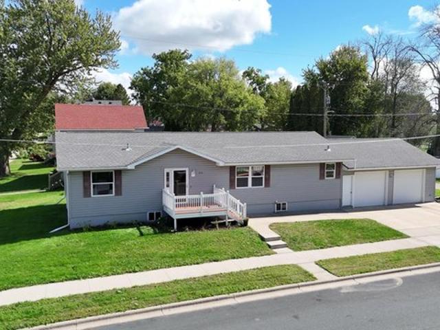 House for sale in Hayfield, Dodge County