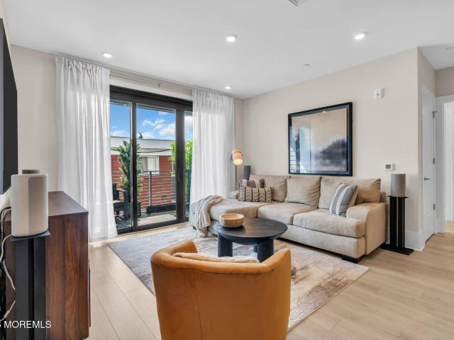 Condo for sale in Monmouth, New Jersey