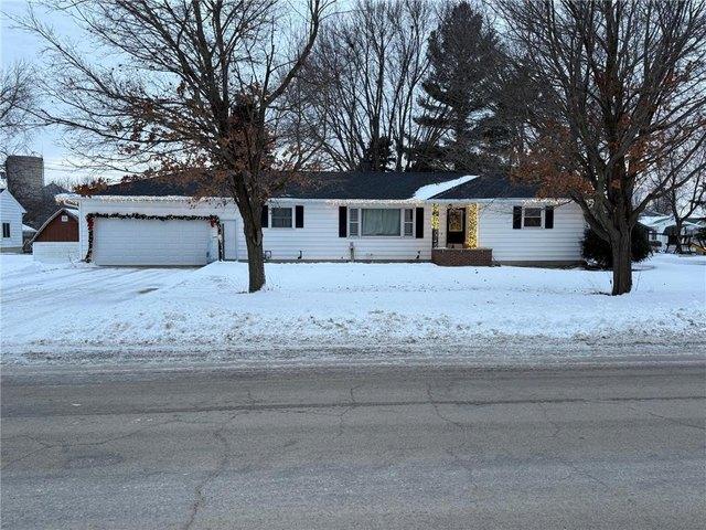 House for sale in Steele, Minnesota