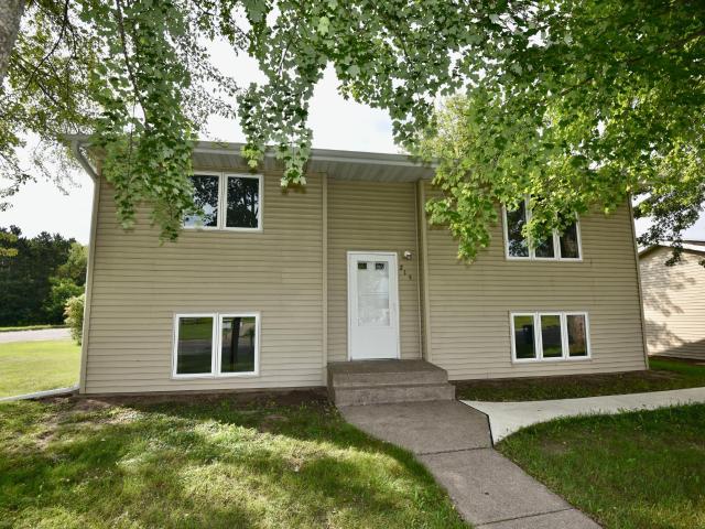 House for sale in Milaca, Mille Lacs County