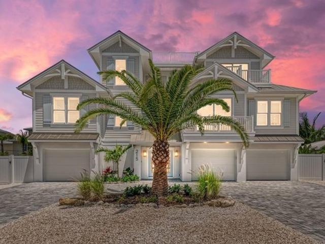 House for sale in Holmes Beach, Florida