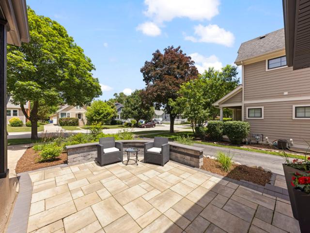 House for sale in Downers Grove, Illinois