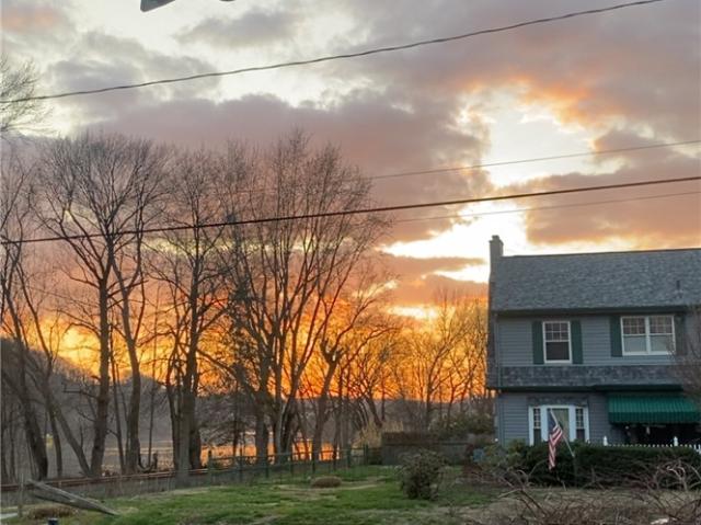 House for sale in Cheswick, Pennsylvania