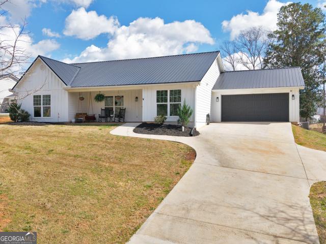 House for sale in Haralson, Georgia