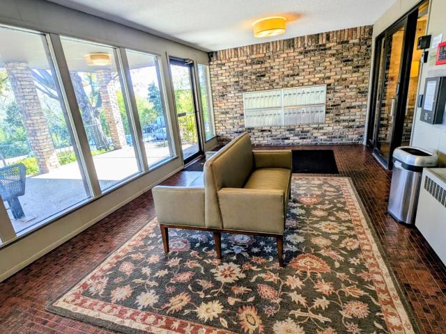 House for sale in Wayzata, Hennepin County