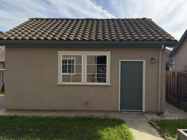 House for sale in Greenfield, California