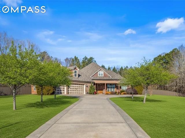 House for sale in Tyrone, Georgia