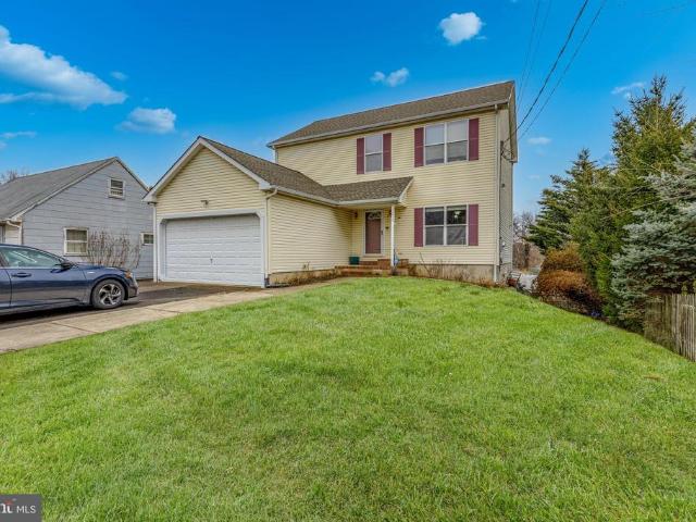 House for sale in Crosswicks, New Jersey