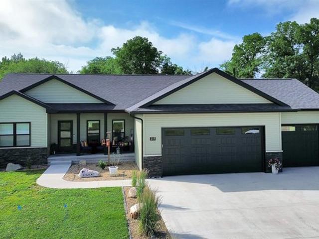 House for sale in New Hartford, Iowa