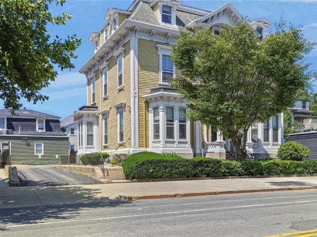 Commercial for sale in Federal Hill, Providence