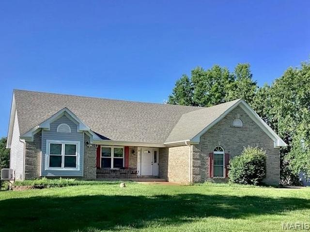 House for sale in Pacific, Missouri