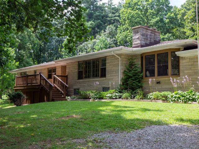 House for sale in Ellettsville, Indiana