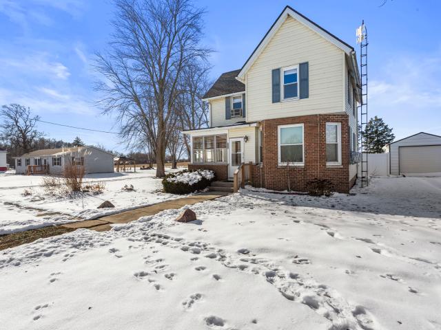 House for sale in Dewitt, Illinois