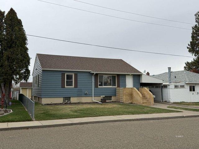 House for sale in Glendive, Montana