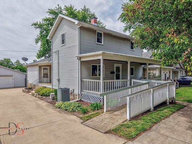 House for sale in Ottawa, Illinois