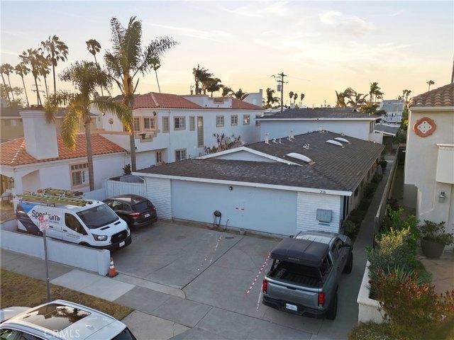 House for sale in Huntington Beach, California
