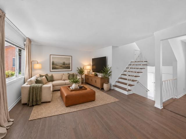 Townhouse for sale in Evanston, Cook County