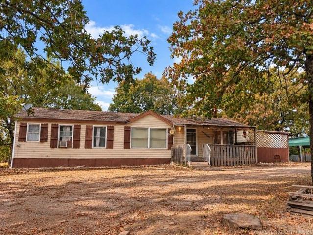 House for sale in Eufaula, McIntosh County