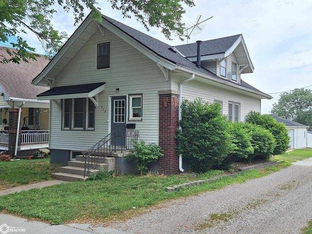 House for sale in Carroll, Iowa