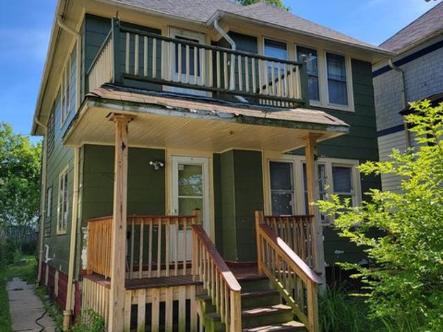 House for sale in Milwaukee, Wisconsin