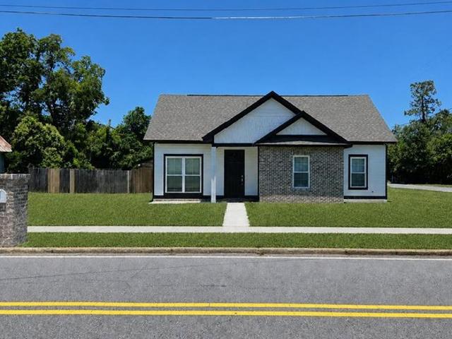 House for sale in Adel, Georgia