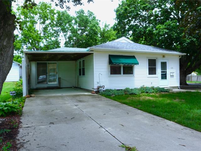 House for sale in Winterset, Iowa