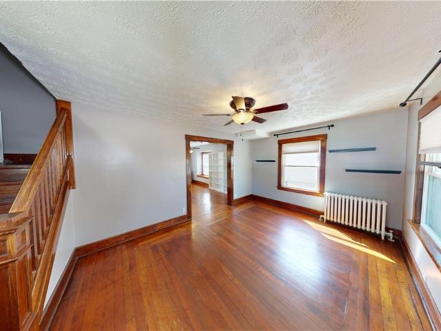 House for sale in Columbiana, Columbiana County