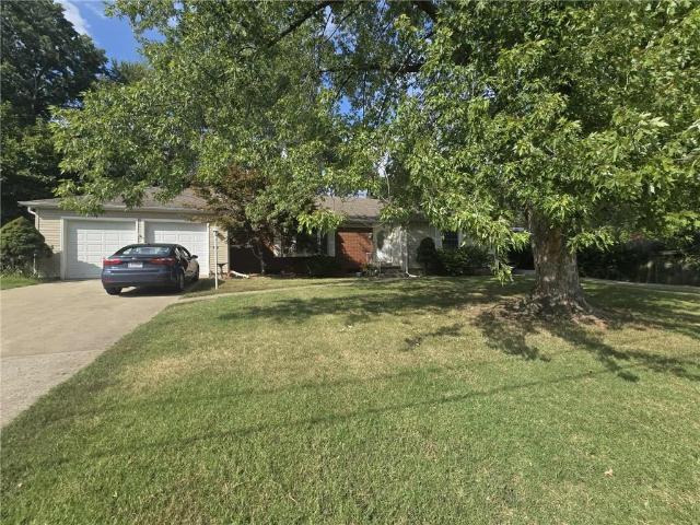 House for sale in Clinton, Missouri