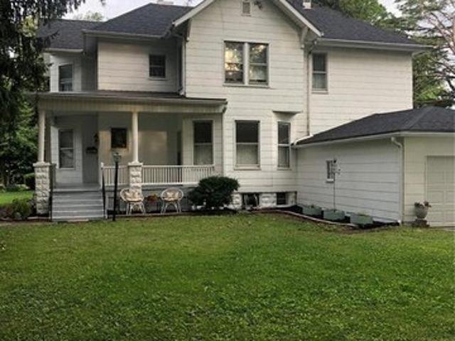 House for sale in Staunton, Illinois