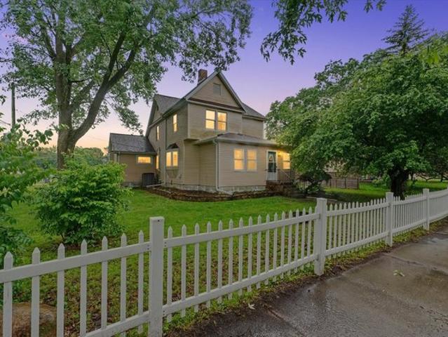 House for sale in Tolono, Illinois