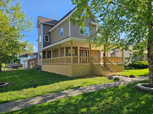 House for sale in Douglas, Illinois
