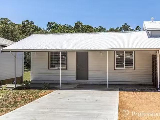 House for rent in Serpentine