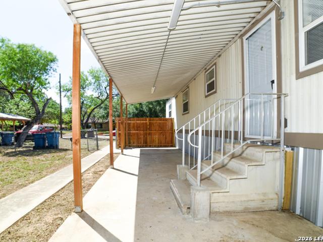 House for sale in Pleasanton, Texas