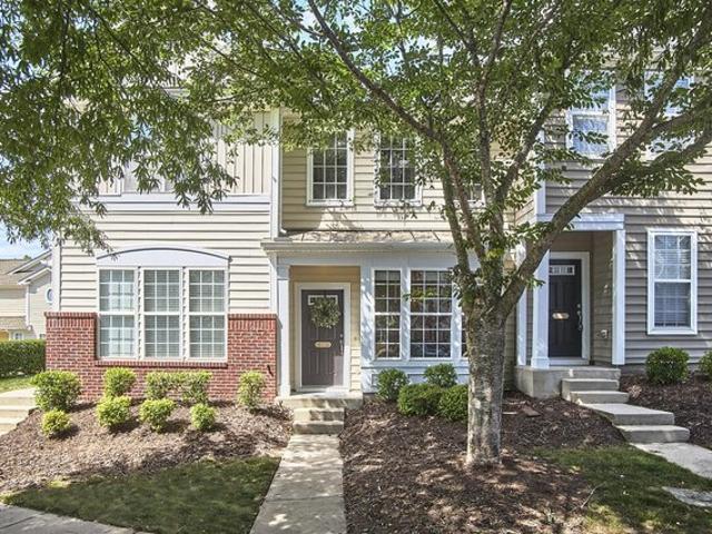 Townhouse for sale in Durham, North Carolina