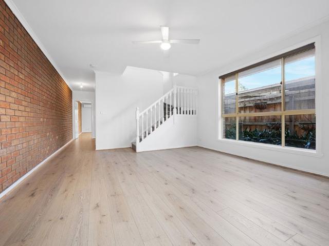 Townhouse for rent in Camerons Creek, Victoria