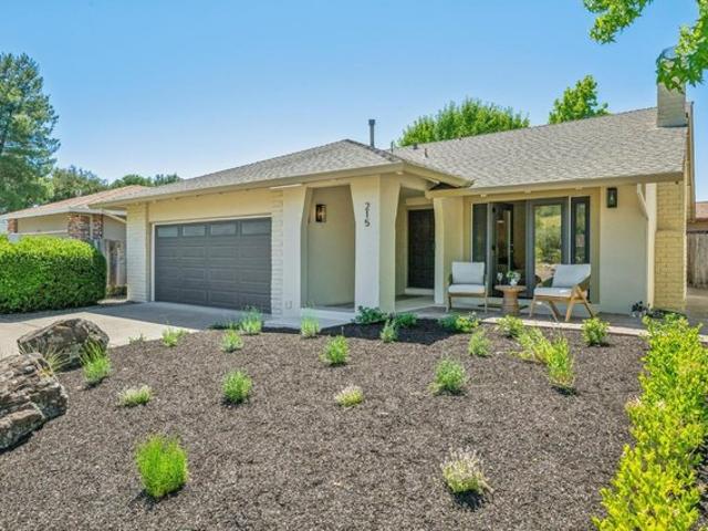 House for sale in Healdsburg, California